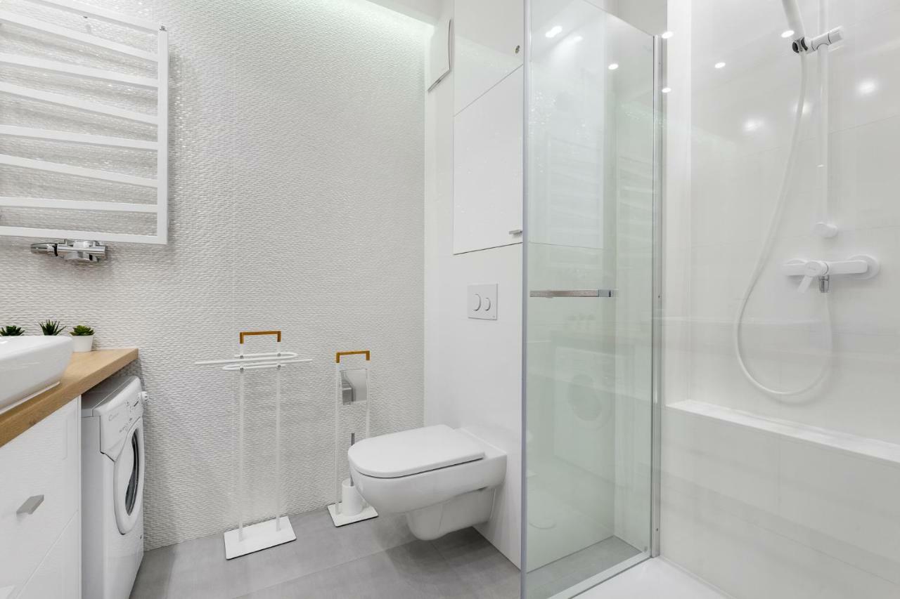Apartamenty Black&White - Apartament Batory Five Gdynia Luaran gambar